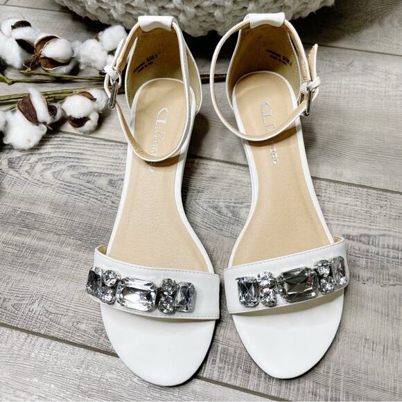 CL by Laundry Katherine Faux Leather Jeweled Low Wedge Sandals White Size 8M - Picture 2 of 9
